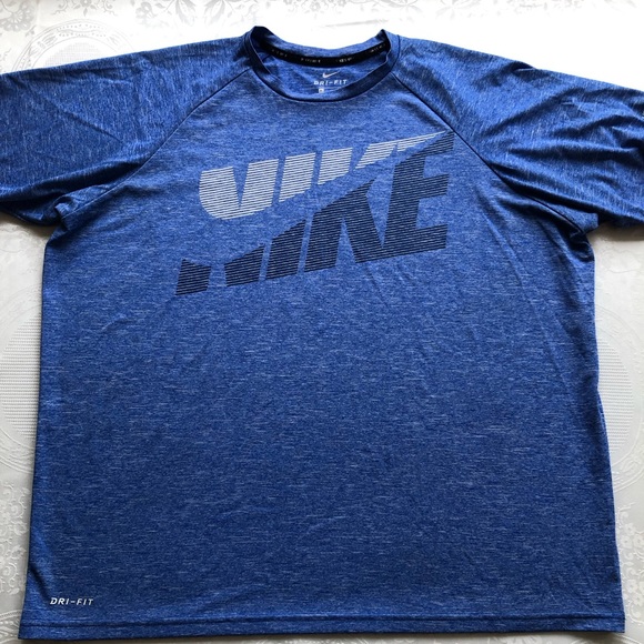 Nike Blue Dri-Fit Shirt Men’s Size XL Front Logo Short Sleeves Activewear Top - Picture 1 of 14